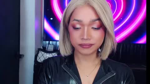 xxasian_goddessxx online show from June 2026 06:39:02 PM