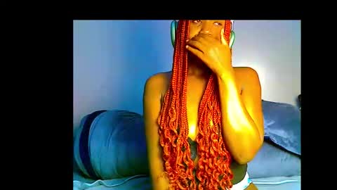 xxfleurlove online show from December 2025 09:00:01 PM