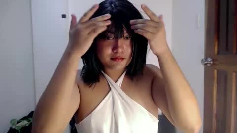 Loyd online show from May 2026 01:51:02 PM
