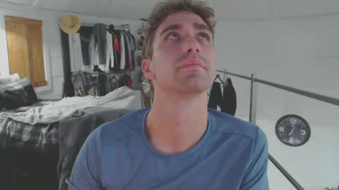 Snapshot of xxivantheterriblexx chatting on December 2024 12:57:02 AM Ivan online show from December 2024 12:57:02 AM