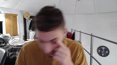 Snapshot of xxivantheterriblexx chatting on December 2024 03:39:01 PM Ivan online show from December 2024 03:39:01 PM