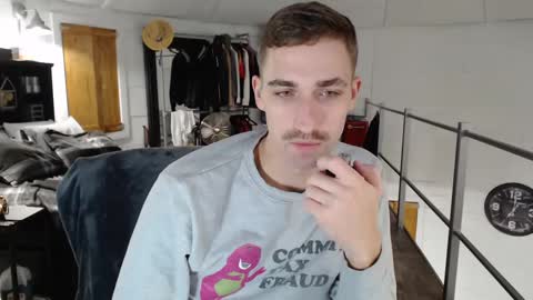 Snapshot of xxivantheterriblexx chatting on December 2024 12:31:01 AM Ivan online show from December 2024 12:31:01 AM