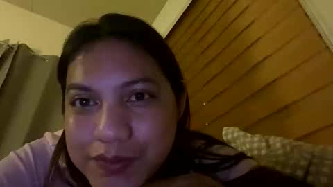 Snapshot of xxjulielovesyouxx chatting on November 2025 05:45:02 PM July online show from November 2025 05:45:02 PM