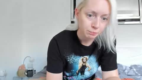 Snapshot of xxkimber_bentonxx chatting on October 2025 02:51:02 PM Next online Monday to Friday 10am till 2pm UK time online show from October 2025 02:51:02 PM