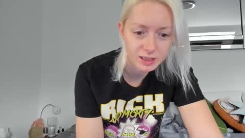 Snapshot of xxkimber_bentonxx chatting on October 2025 08:55:02 AM Next online Monday to Friday 10am till 2pm UK time online show from October 2025 08:55:02 AM
