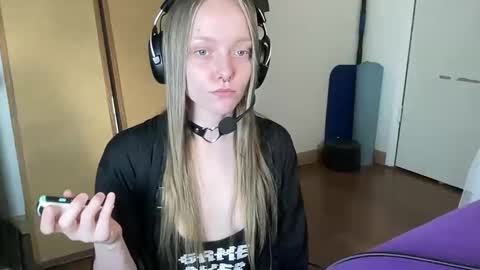 Snapshot of xxloveanastasia chatting on May 2026 03:50:02 PM LoveAnastasia online show from May 2026 03:50:02 PM