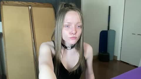 Snapshot of xxloveanastasia chatting on May 2026 03:17:01 PM LoveAnastasia online show from May 2026 03:17:01 PM