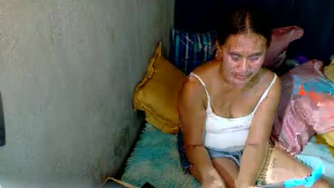 Snapshot of xxloveheart chatting on November 2025 12:53:02 AM xxloveheart online show from November 2025 12:53:02 AM