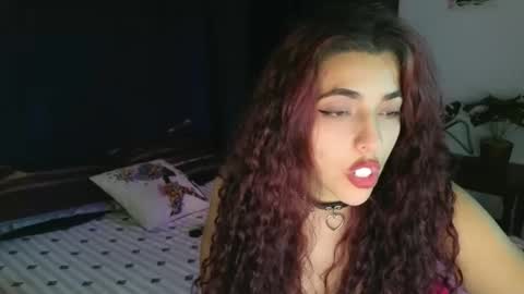 Snapshot of xxmaggieeexx chatting on December 2025 03:16:02 AM mag online show from December 2025 03:16:02 AM