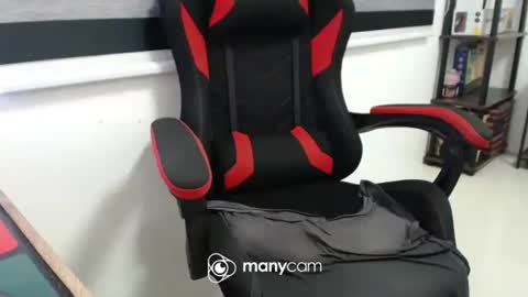  Kaycee  online show from December 2025 01:49:02 PM