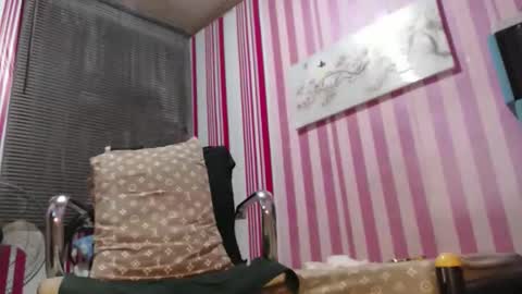 xxrowenatastycockforyouxx online show from March 2026 03:23:02 AM