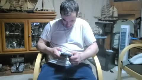 xxScubaStevexx online show from April 2026 09:06:01 AM