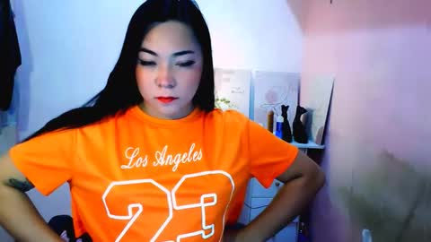 Snapshot of xxslutty_kim chatting on November 2025 06:02:02 AM xxslutty kim online show from November 2025 06:02:02 AM