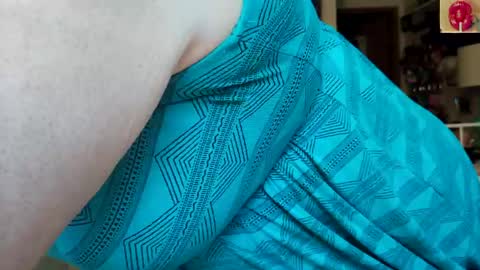 Snapshot of xxstrawberryjanexx chatting on April 2026 02:51:02 AM Strawberry Jane online show from April 2026 02:51:02 AM