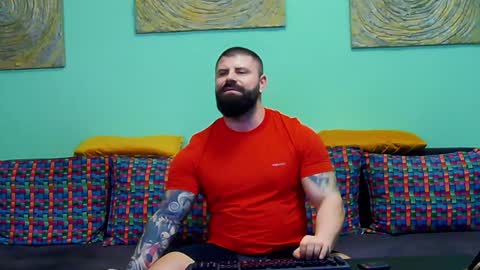 Snapshot of xxtreamleonard chatting on January 2025 02:47:02 PM Xtream Leonard online show from January 2025 02:47:02 PM