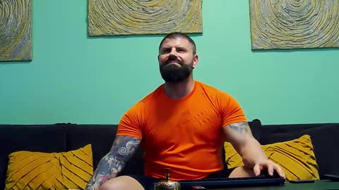 Snapshot of xxtreamleonard chatting on November 2025 07:39:02 PM Xtream Leonard online show from November 2025 07:39:02 PM