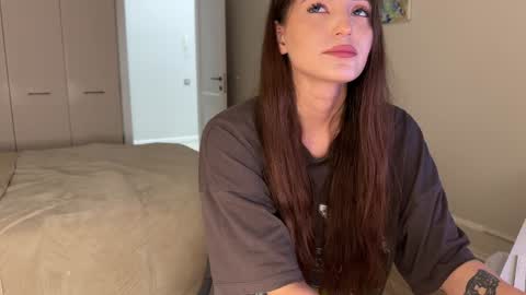 xxx_leila online show from February 2026 09:32:02 AM