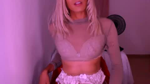 Chiara online show from April 2026 05:11:01 AM