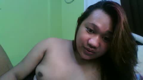 OLIVIA online show from October 2025 06:43:02 AM