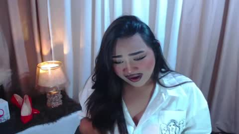 OLIVIA online show from April 2026 02:31:01 PM