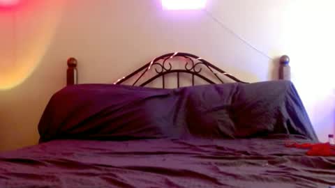 Snapshot of xxxgrillcheese chatting on January 2026 12:21:01 PM XXXGrillCheese online show from January 2026 12:21:01 PM