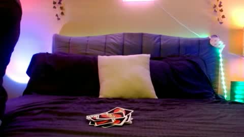 XXXGrillCheese online show from April 2026 10:31:01 AM