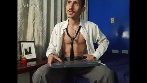 Kev online show from November 2025 08:31:01 PM