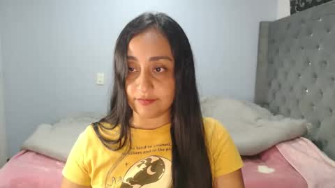 Snapshot of xxxvenus888 chatting on November 2025 10:53:02 PM Lunhaa online show from November 2025 10:53:02 PM