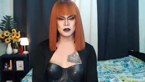 QueenMarina online show from October 2025 10:00:02 AM