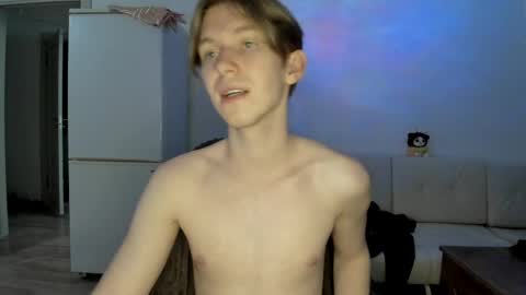 y0ursteve online show from May 2026 02:44:01 PM