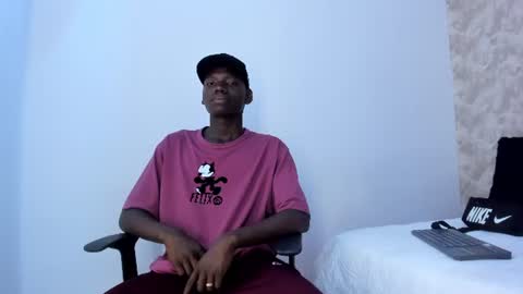 Snapshot of yacob_rivera chatting on July 2026 11:07:02 PM Yacob Rivera online show from July 2026 11:07:02 PM