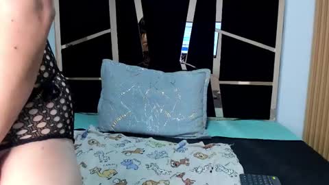 Snapshot of yahaira__ chatting on November 2025 02:54:01 PM Yahaira online show from November 2025 02:54:01 PM