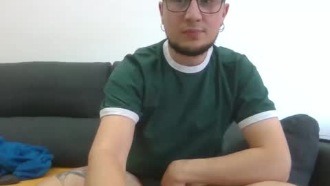 yakajoe97 online show from November 2025 10:54:01 AM