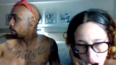 YallFav0rit3couple online show from February 2026 04:57:02 AM
