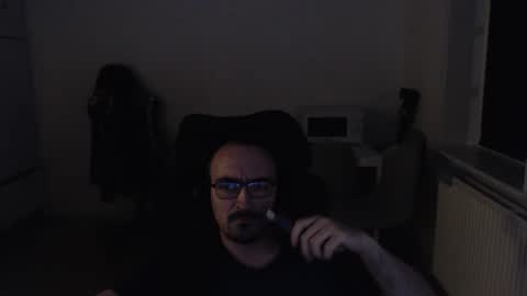 Snapshot of yamillamal157 chatting on November 2025 09:37:02 PM YamilLamal online show from November 2025 09:37:02 PM