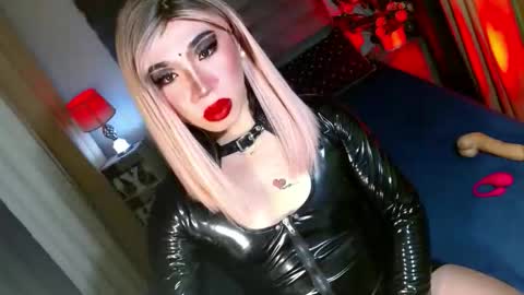 REYAN online show from October 2025 03:00:01 PM