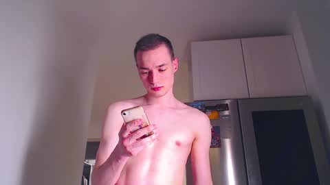 Yan online show from December 2024 11:28:01 PM