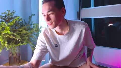 Yan online show from February 2025 06:33:01 AM