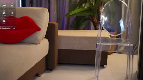 Yana online show from April 2026 09:04:01 AM