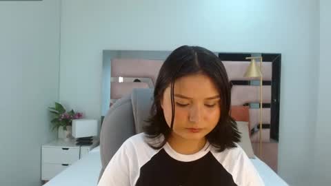 yaned_ online show from April 2026 01:13:01 PM