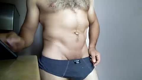 Yannisexx online show from November 2025 02:28:01 PM