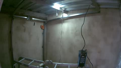 yarosslak online show from April 2026 04:04:02 PM