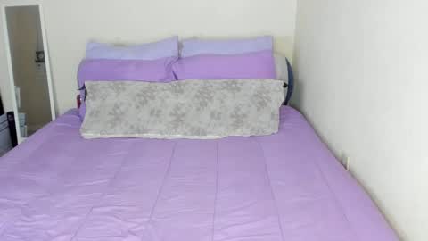 Snapshot of yasminayazzie chatting on December 2024 05:26:02 AM Yasmina online show from December 2024 05:26:02 AM