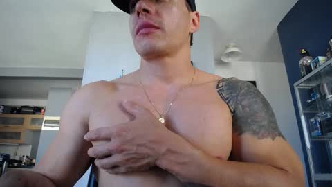 Snapshot of yatho_ chatting on September 2025 08:30:01 PM yahto online show from September 2025 08:30:01 PM