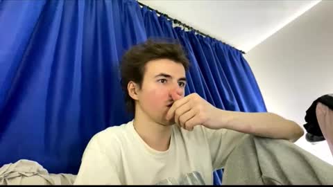 Snapshot of yayay333 chatting on January 2026 05:27:02 PM yayay333 online show from January 2026 05:27:02 PM