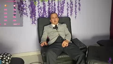Snapshot of yazfore chatting on June 2026 02:18:02 AM Hazzan online show from June 2026 02:18:02 AM