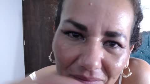 Snapshot of yazmin_mature chatting on December 2024 06:53:02 AM Jasmin online show from December 2024 06:53:02 AM