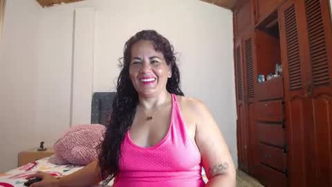Snapshot of yazmin_mature chatting on November 2025 03:01:02 PM Jasmin online show from November 2025 03:01:02 PM