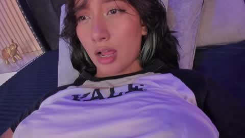 Snapshot of yazmin_rouse chatting on February 2025 08:44:02 PM Yazmin online show from February 2025 08:44:02 PM