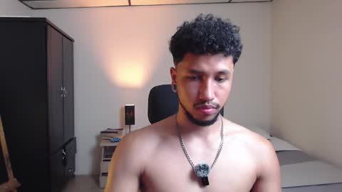 yeff online show from December 2025 12:52:02 AM